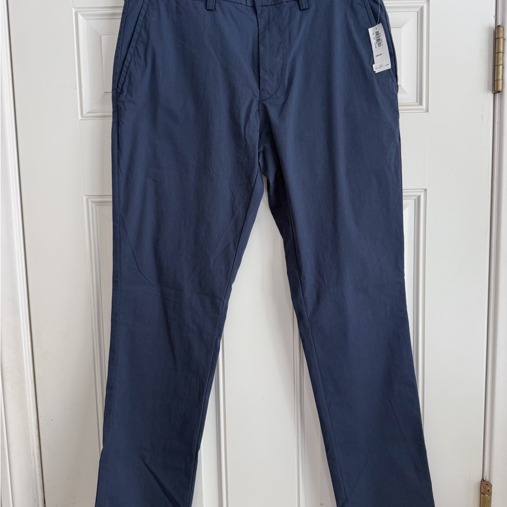 Mens Old Navy Blue Chino Pants with Classic Flat Front Design
